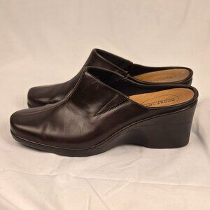Rockport Dynamic Suspension Brown Leather Wedge Mules – Women’s Size 9.5